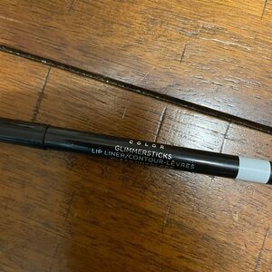 Avon True Color Glimmersticks Lip Liner in Clear